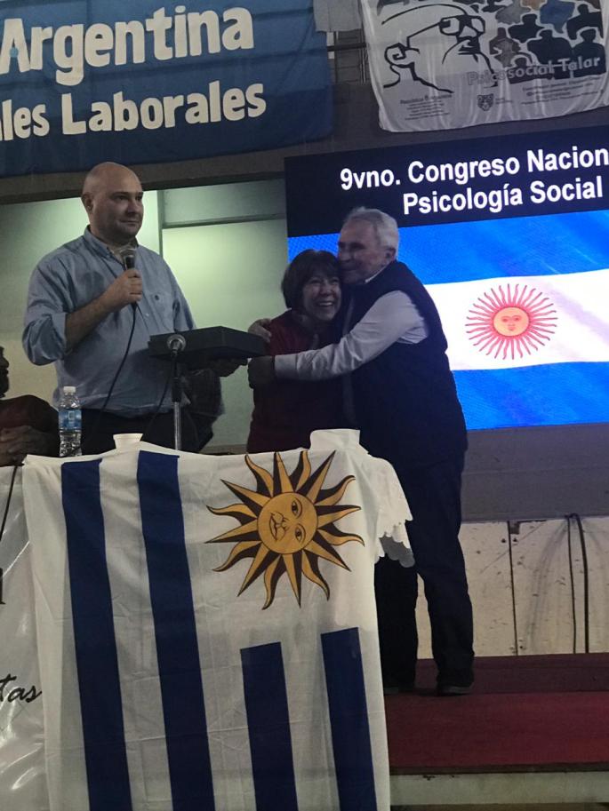 87b15ba9-aaab-4eed-8c73-93a6b64e32f8